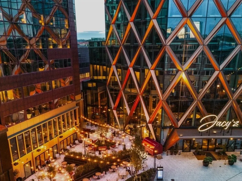  Jacy'z Hotel & Resort