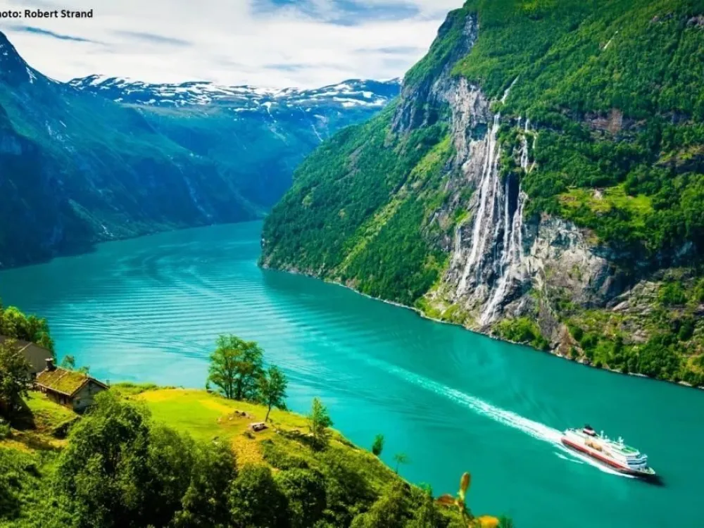 Fjordkryssning i Geirangerfjorden