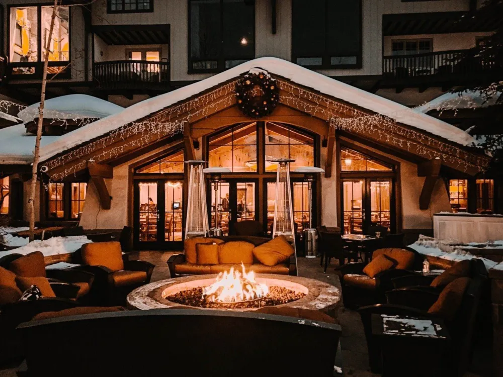 Ski Lodge Deluxe Suite
